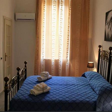 B&B Romy Νάπολη Εξωτερικό φωτογραφία