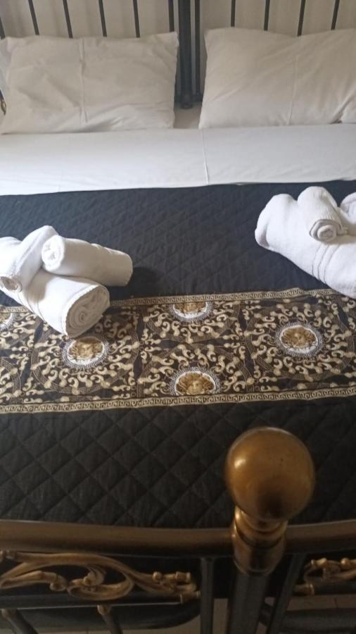 B&B Romy Νάπολη Εξωτερικό φωτογραφία